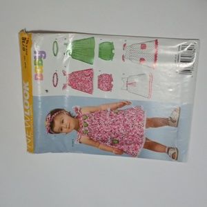 2/$15 New Look 6718 Baby Sewing Pattern 039363307846 ©2007